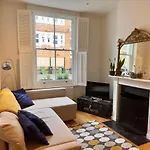 Pretty Little Mews House