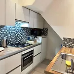 Pretty Little Mews House